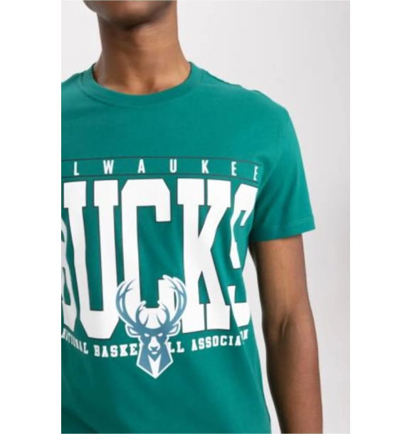 Футболка Nba Milwaukee Bucks Regular Fit с круглым вырезом и короткими рукавами из 100% хлопка A3803ax23sm | Sumka