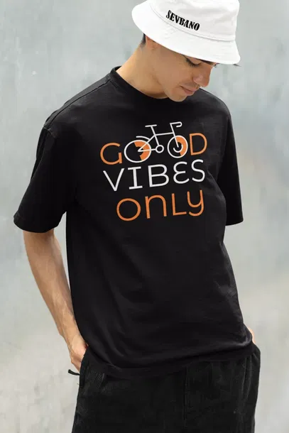 Тематическая футболка Oversize унисекс Good Vibes Only | Sumka